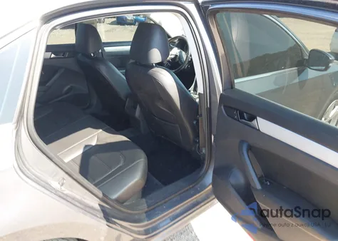 2012 Volkswagen Passat 2.5L Se из США, поврежденный, VIN 1VWBH7A36CC109582